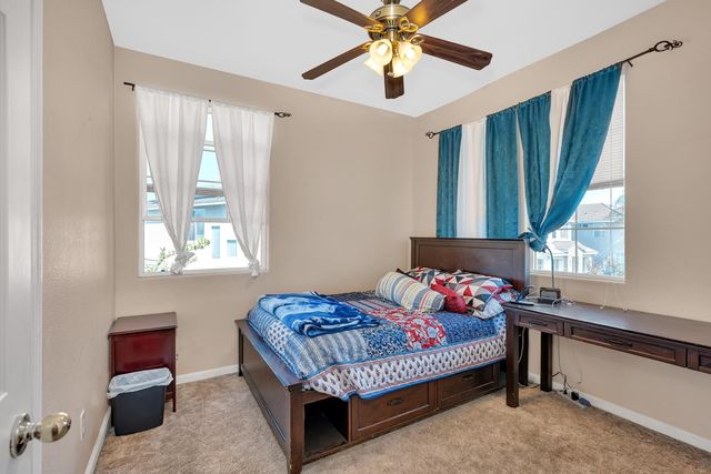 1085 Stanford Avenue, Madera, CA 93637