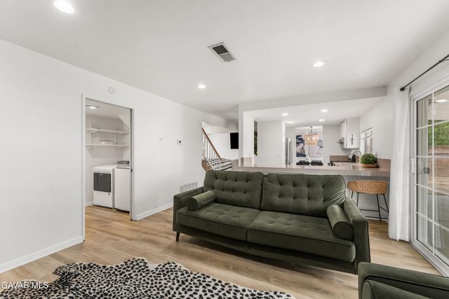 3300 W Ave J 3, Lancaster, CA 93536