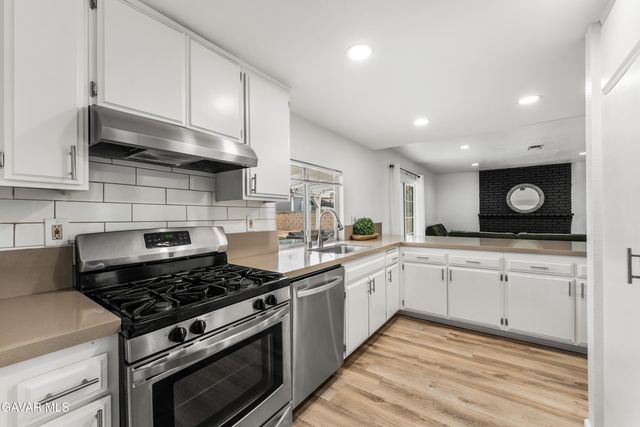 3300 W Ave J 3, Lancaster, CA 93536