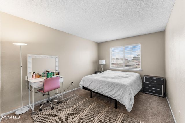 3300 W Ave J 3, Lancaster, CA 93536