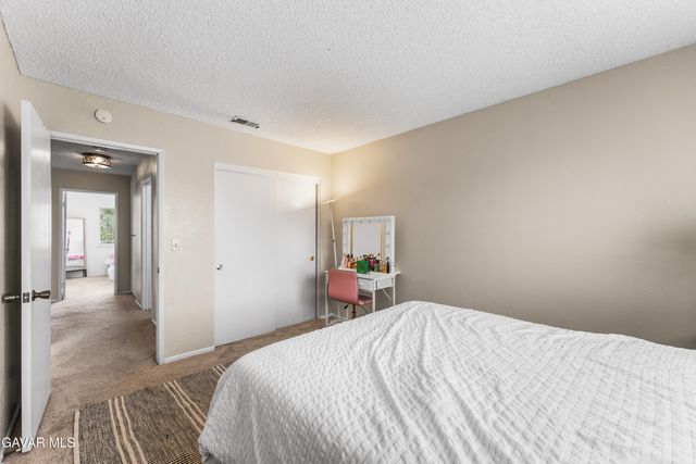 3300 W Ave J 3, Lancaster, CA 93536