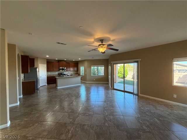 816 Applecross Avenue, Henderson, NV 89012