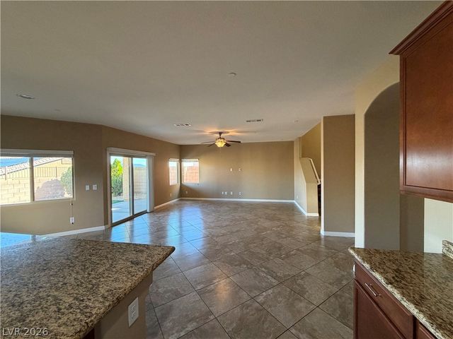 816 Applecross Avenue, Henderson, NV 89012