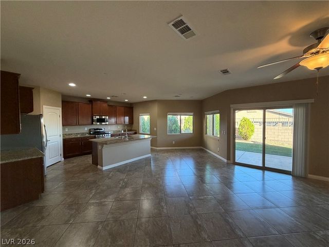 816 Applecross Avenue, Henderson, NV 89012