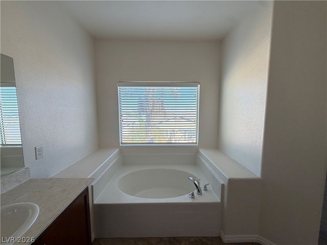 816 Applecross Avenue, Henderson, NV 89012
