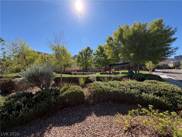 816 Applecross Avenue, Henderson, NV 89012