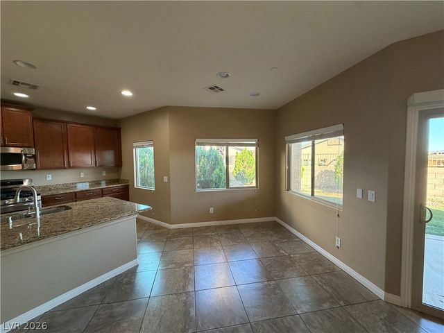 816 Applecross Avenue, Henderson, NV 89012