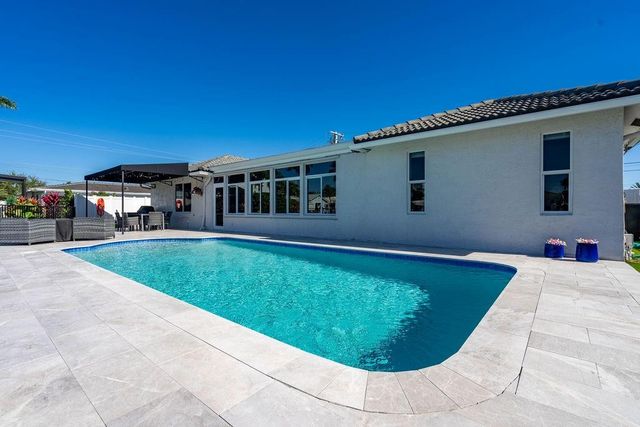 4461 NE 27th Avenue, Lighthouse Point, FL 33064