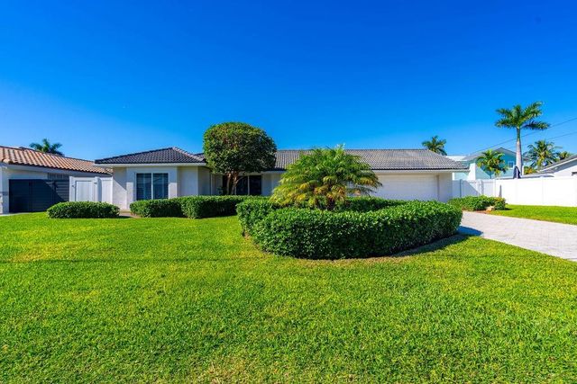4461 NE 27th Avenue, Lighthouse Point, FL 33064