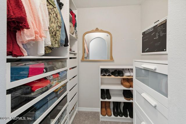 8164 FOXDALE Drive, Jacksonville, FL 32210