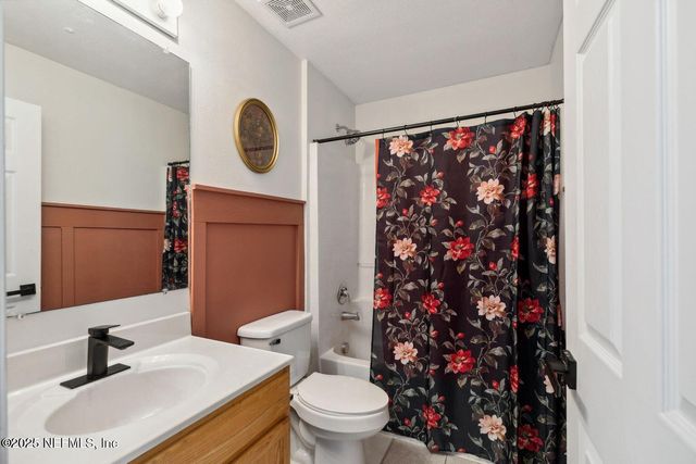 8164 FOXDALE Drive, Jacksonville, FL 32210