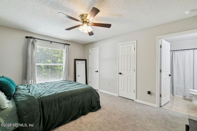 8164 FOXDALE Drive, Jacksonville, FL 32210