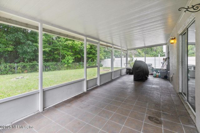 8164 FOXDALE Drive, Jacksonville, FL 32210