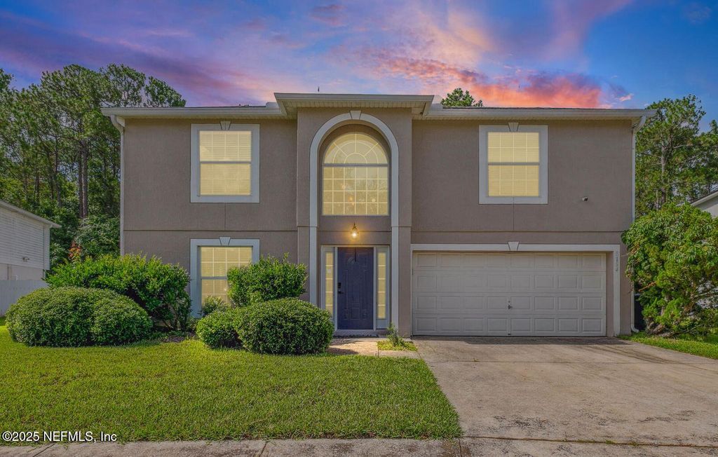 8164 FOXDALE Drive, Jacksonville, FL 32210