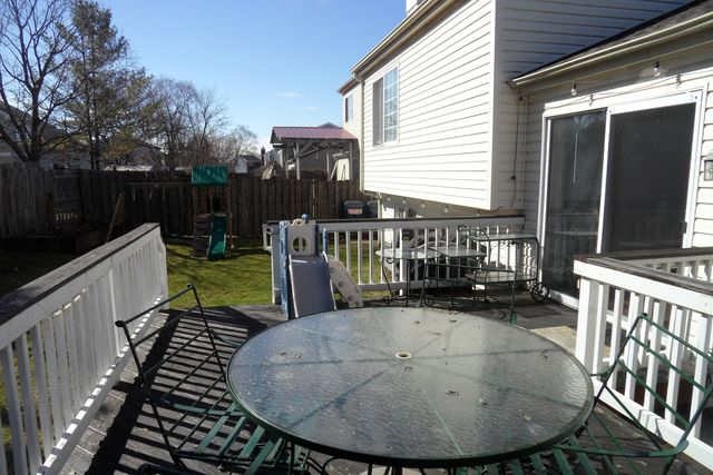 1337 Eastwood Drive, Aurora, IL 60506