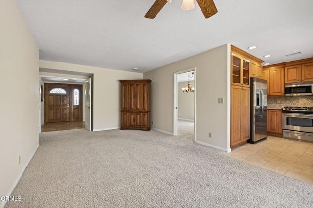 6219 Loma Vista Road, Ventura, CA 93003