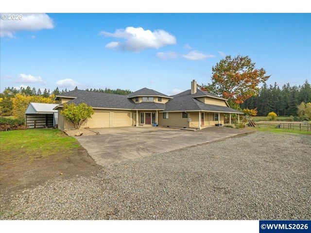 13492 S Warnock Rd, Oregon City, OR 97045
