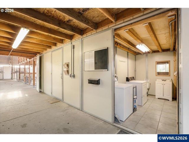 13492 S Warnock Rd, Oregon City, OR 97045