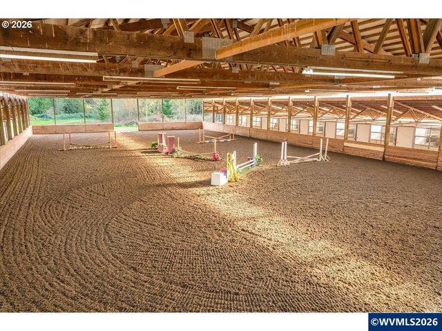 13492 S Warnock Rd, Oregon City, OR 97045