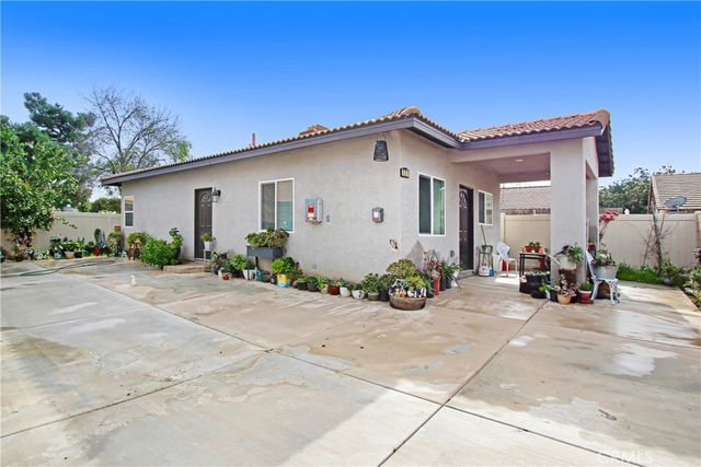 723 Anthirium, Perris, CA 92571