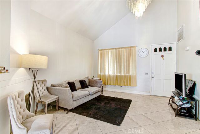 723 Anthirium, Perris, CA 92571