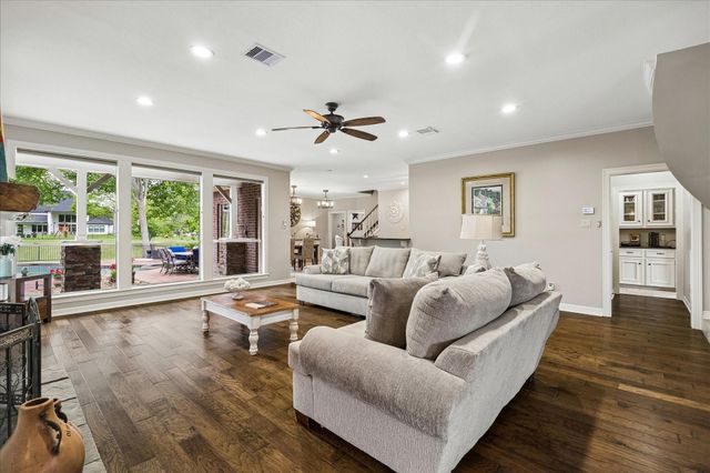 5107 Westerdale Drive, Fulshear, TX 77441
