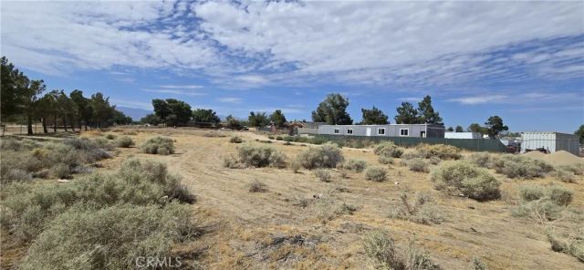 17900 Mossdale, Lancaster, CA 93535