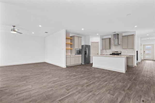 2905 Highgate Hill Lane, Houston, TX 77047