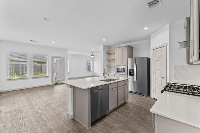 2905 Highgate Hill Lane, Houston, TX 77047