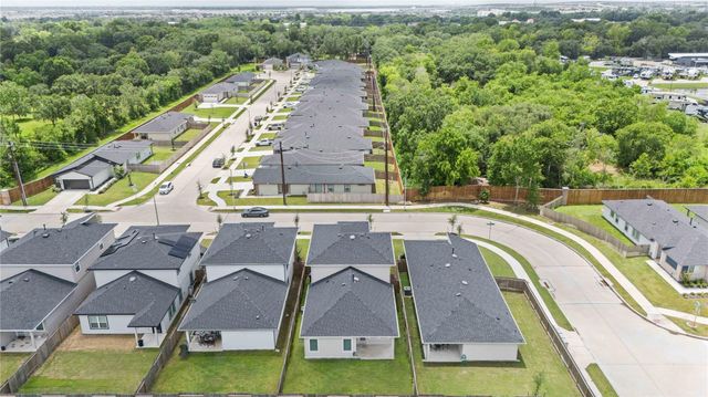 2905 Highgate Hill Lane, Houston, TX 77047