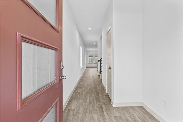 2905 Highgate Hill Lane, Houston, TX 77047