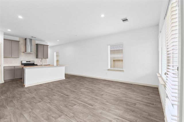 2905 Highgate Hill Lane, Houston, TX 77047