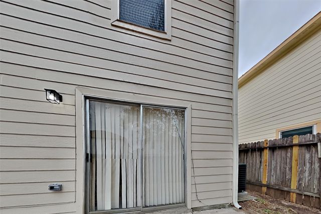 11802 Rolling Stream Drive, Tomball, TX 77375