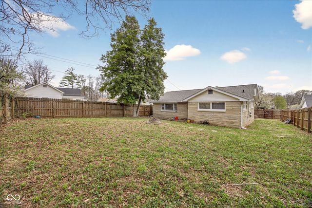 117 S Walnut Street, Ellettsville, IN 47429