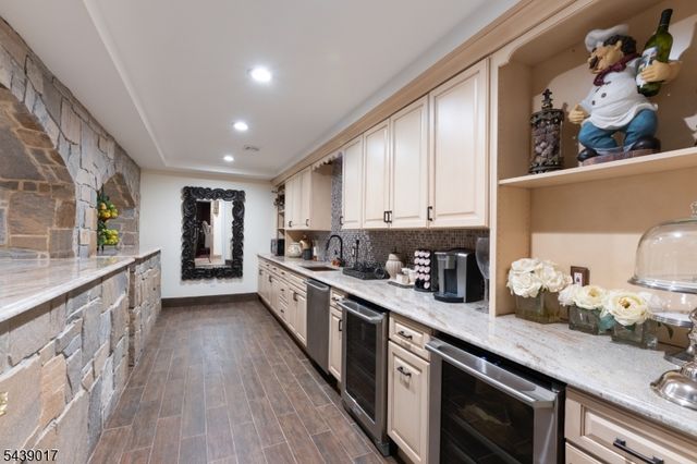 305 Green Rd, Sparta Twp., NJ 07871
