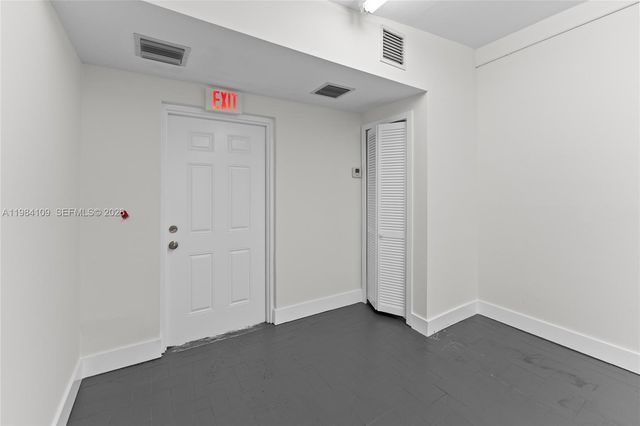 5810 W Flagler Street 5810, Miami, FL 33144