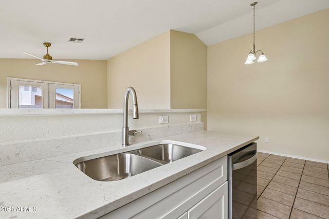 1618 W POLLACK Street, Phoenix, AZ 85041