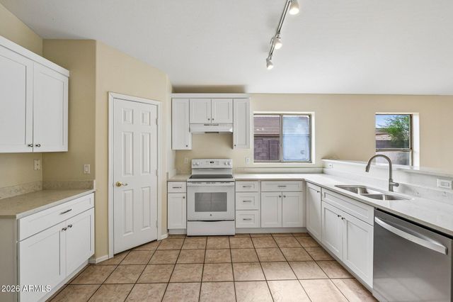 1618 W POLLACK Street, Phoenix, AZ 85041