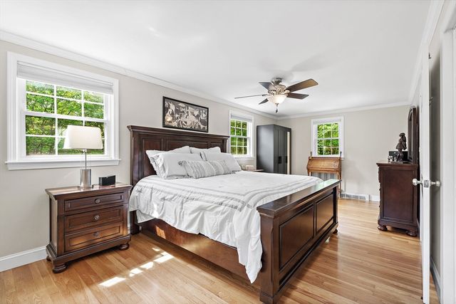 113 Andrew Ln, Hanson, MA 02341