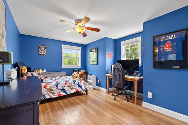 113 Andrew Ln, Hanson, MA 02341