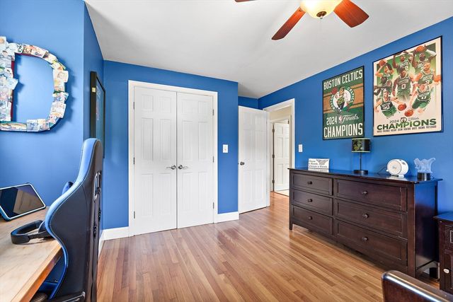 113 Andrew Ln, Hanson, MA 02341
