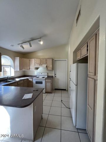 1831 W DERRINGER Way, Chandler, AZ 85286