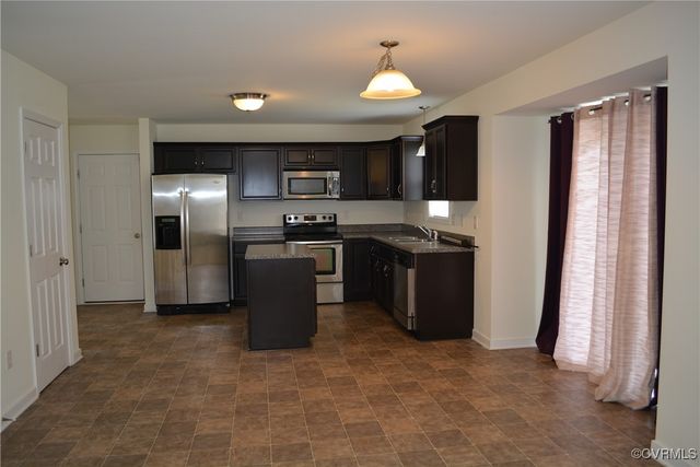 2949 Lookout Ln, Prince George, VA 23860