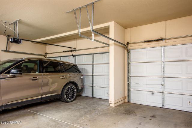 41779 W MANO Place, Maricopa, AZ 85138