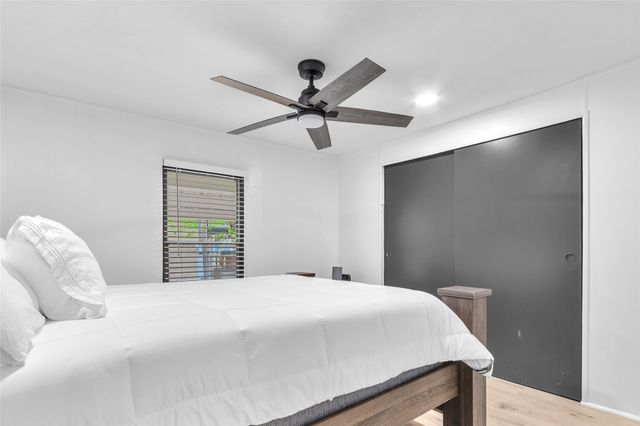 318 Overlook Trail, Gun Barrel City, TX 75156