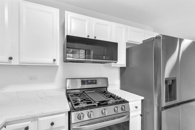 318 Overlook Trail, Gun Barrel City, TX 75156