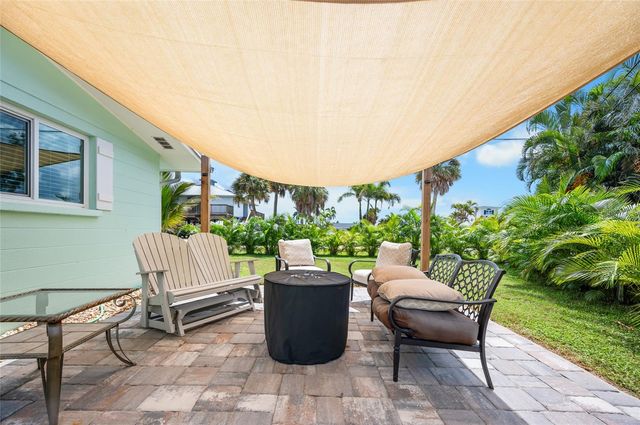 1280 HOLIDAY DRIVE, Englewood, FL 34223
