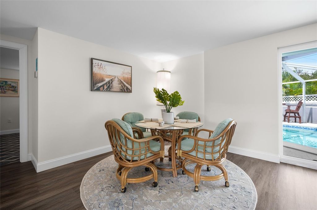 Image 16 of property listing at 1280 HOLIDAY DRIVE, Englewood, FL 34223