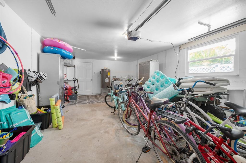 Image 31 of property listing at 1280 HOLIDAY DRIVE, Englewood, FL 34223