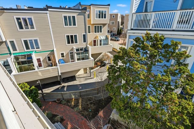 676 Huron Ave 44, Cambridge, MA 02138